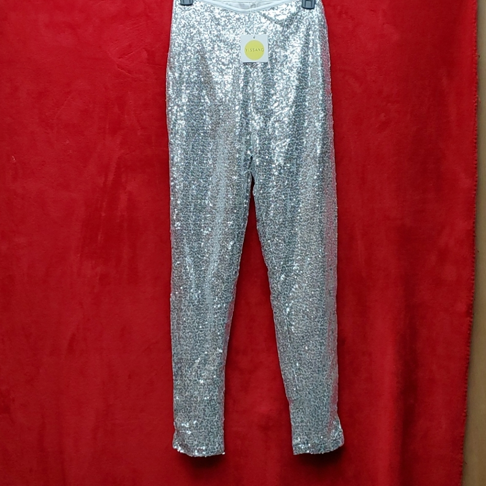 NWT Yissang Silver sequined legging high waisted.